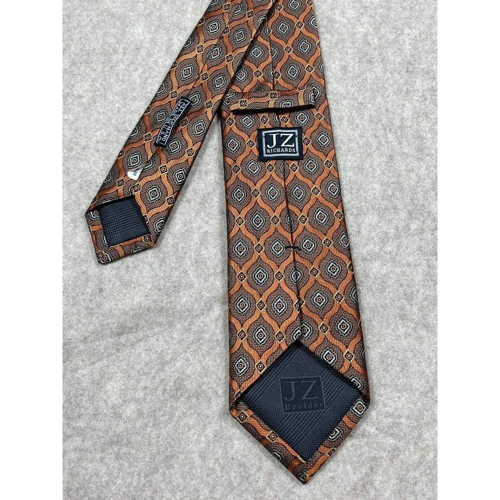 J Z Richards All Silk Hand Made USA Necktie Neck Tie Geometric Boulder Allover
